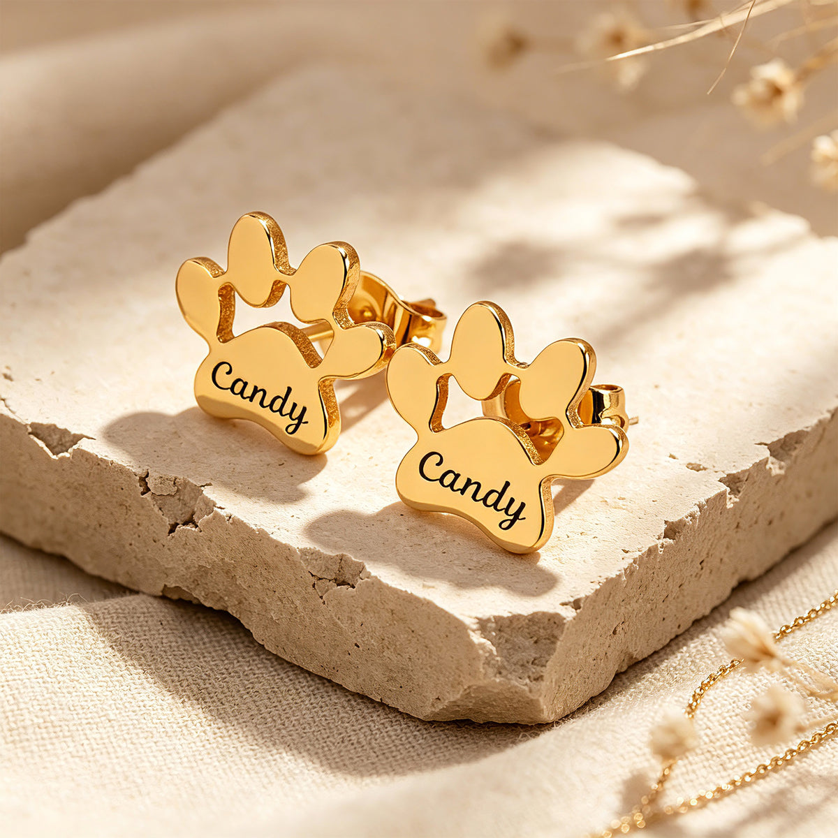 Personalized Paw Print Name Stud Earrings for Women – Custom Pet Name Earrings Gift for Her