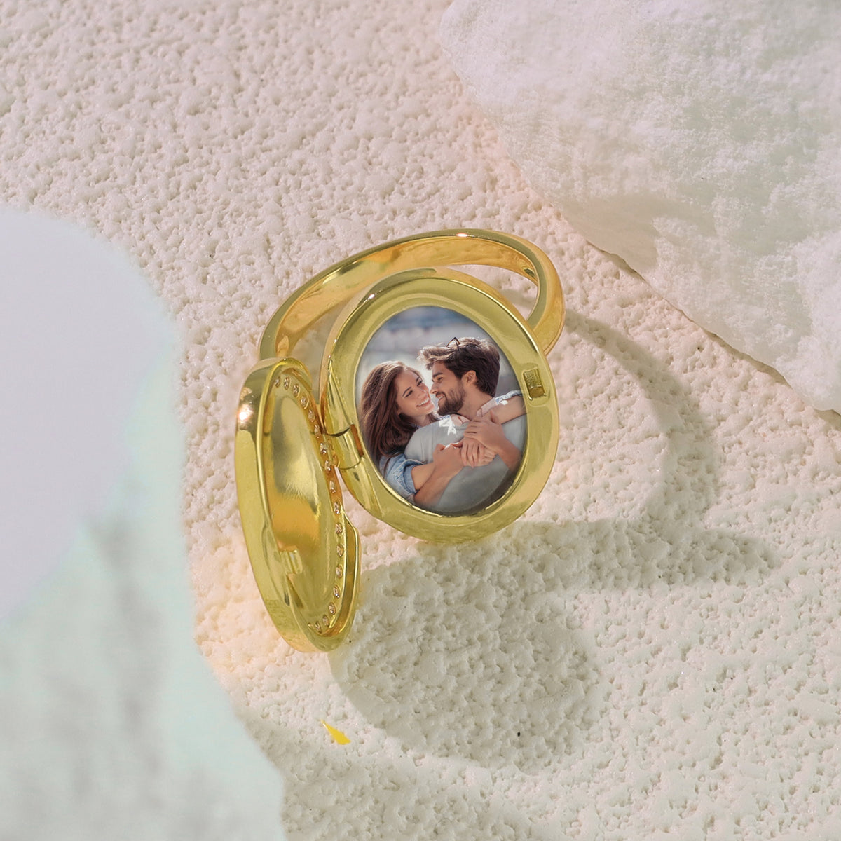 Personalized Photo Locket Ring with Name Engraved – Custom Picture Hidden Inside Oval CZ Halo Jewelry Gift for Her